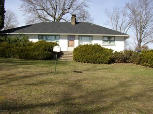 60951 Farrand Rd, Burr Oak, MI 49030