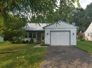 39 Gramercy Pl, Southampton, NJ 08088