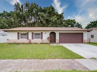 717 Regent Cir S, Brandon, FL 33511