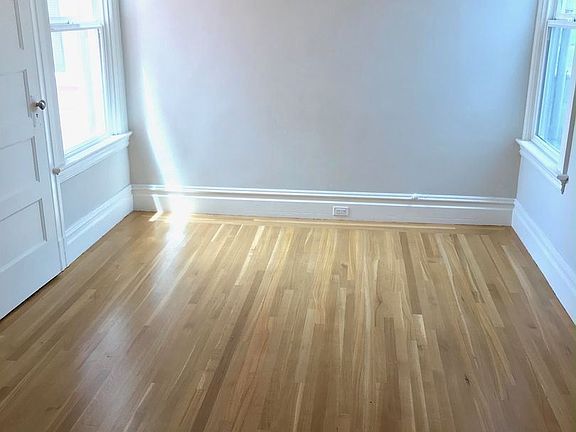 5th image of 1235 Leavenworth St