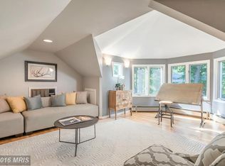 1604 Rollins Dr, Alexandria, VA 22307