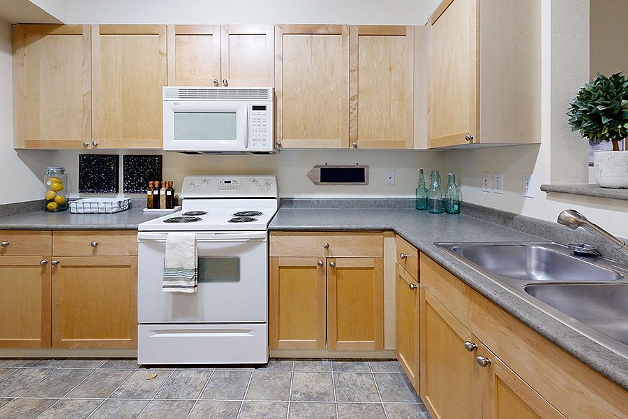 Open kitchens with energy efficient appliances