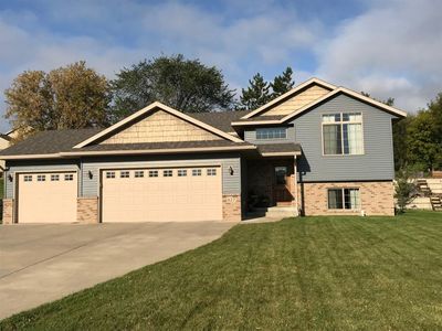827 Morningside Loop, Saint Joseph, MN, 56374