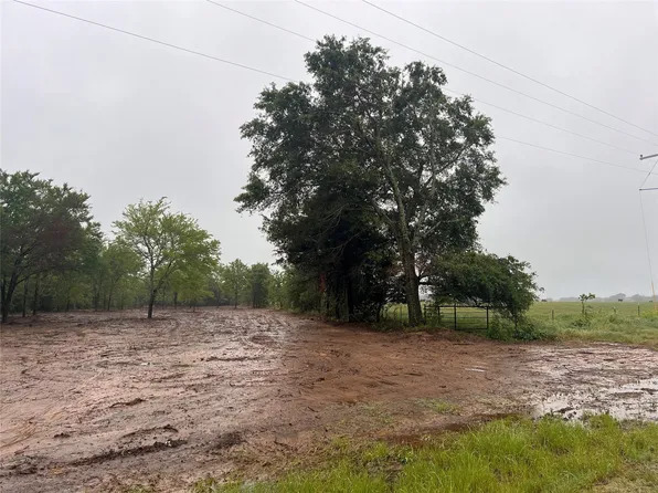 1 E Fm 273, Telephone, TX 75488