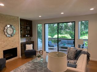 1120 Las Brisas Way #A, Pasadena, CA 91107