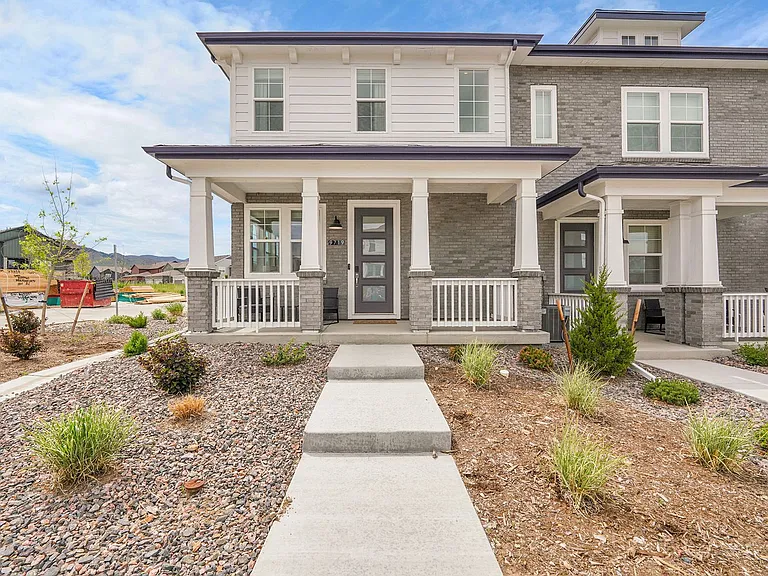 9719 Browns Peak Cir — Photo 1