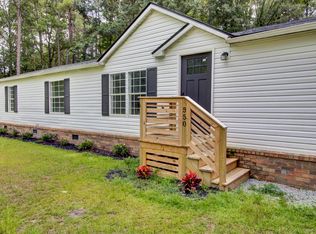 550 6th St, Walterboro, SC 29488