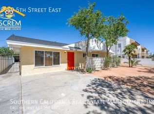 38569 5th St E, Palmdale, CA 93550