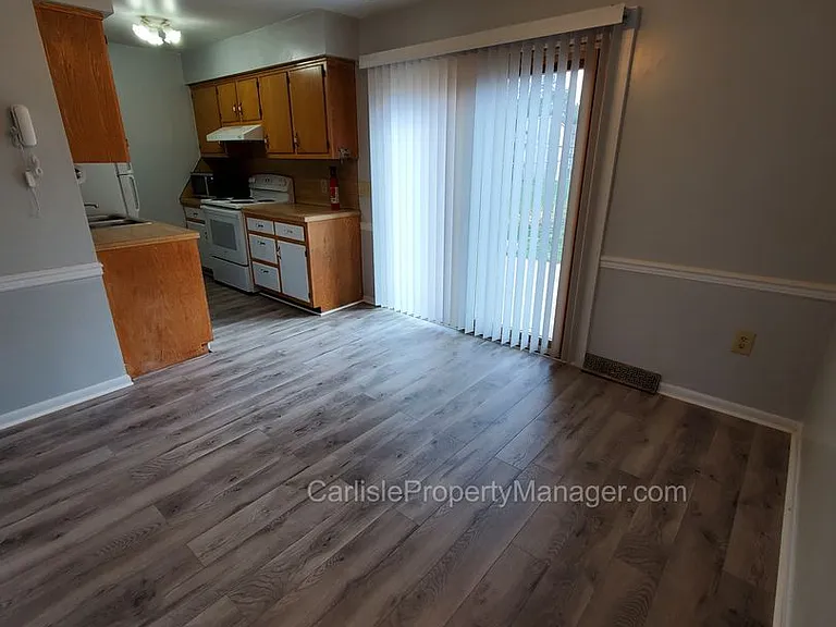 629 Hamilton St — Photo 2