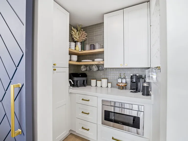 8401 E Cortez St — Photo 15