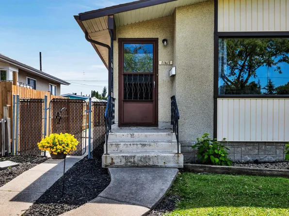 11611 137th Ave NW, Edmonton, AB T5E 1Z6