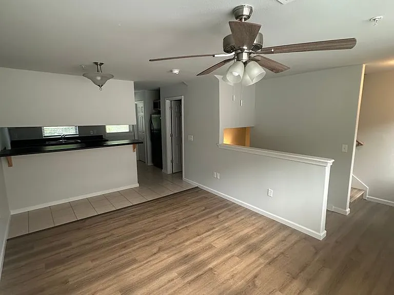 1865 N Scull Creek Dr — Photo 2