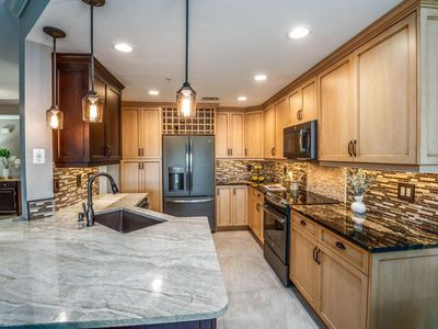 7852 Gardner Dr UNIT 102, Naples, FL, 34109