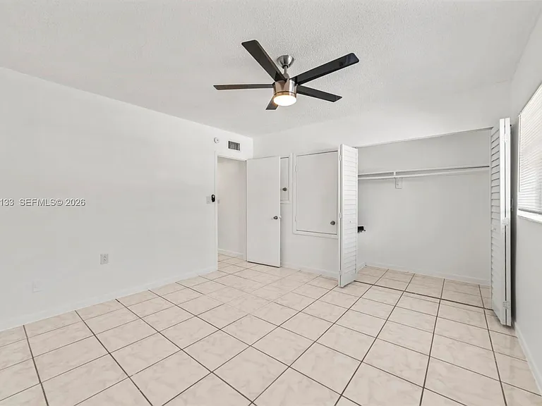 1560 NE 151st St #103 — Photo 15