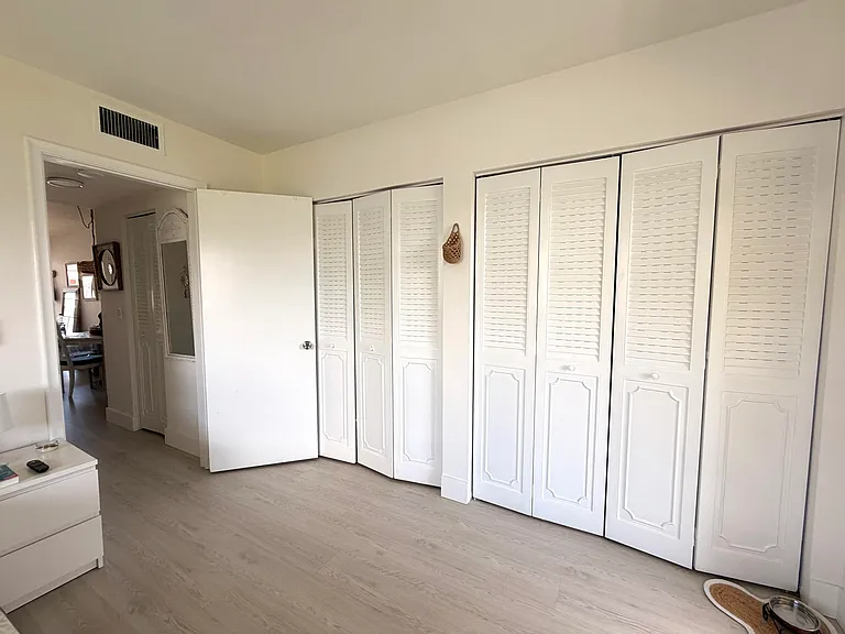 3322 Cynthia Ln #207 — Photo 8