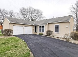 12350 W 107th Ter, Overland Park, KS 66210