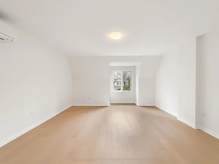 10 Gibson Ave — Photo 35