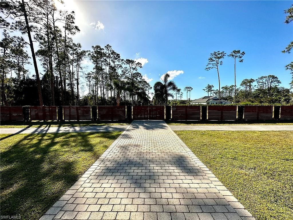 1391 Oakes Blvd, Naples, FL 34119 MLS 224050005 Zillow