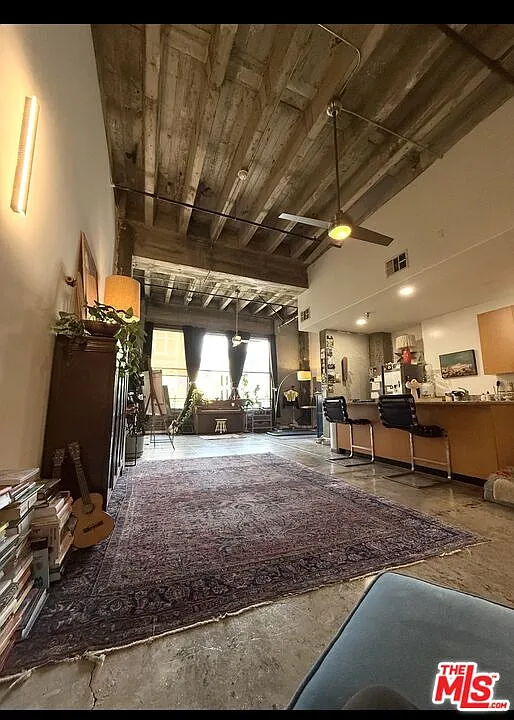 1 bed, 1.5 bath, 1400 sqft, $3,250 — Photo 2