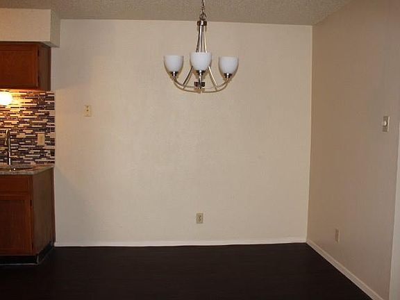 4th image of 8003 Tuscarora Trl #B