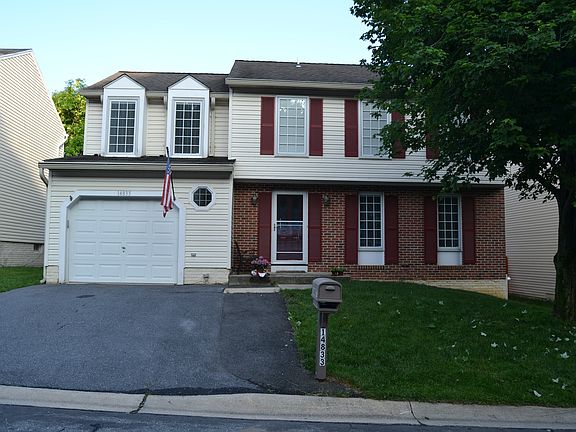 3rd image of 14833 Silver Ash Ct
