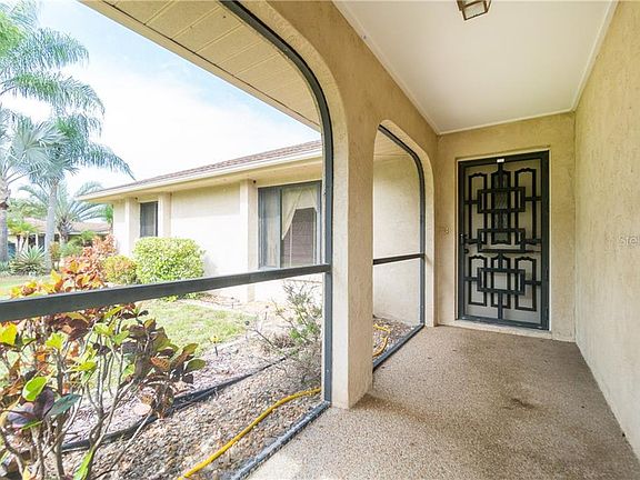3rd image of 1660 Faust Dr