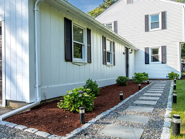 549 S Orleans Rd — Photo 34