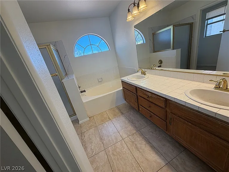 9509 Swan Bay Dr — Photo 42