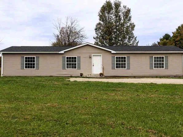 3744 Smelser Rd, Centerville, IN 47330