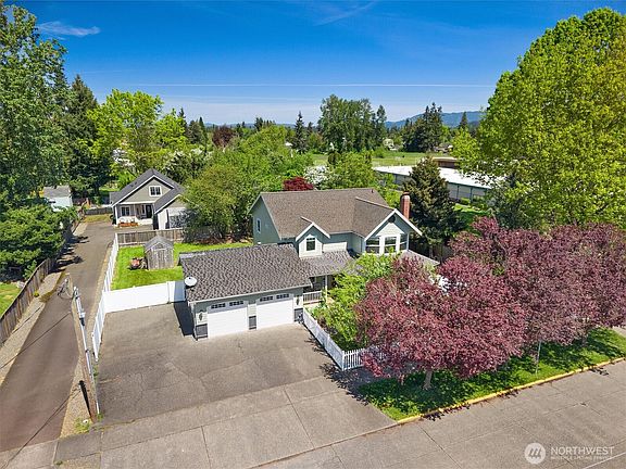 3rd image of 2219 Kibler Avenue