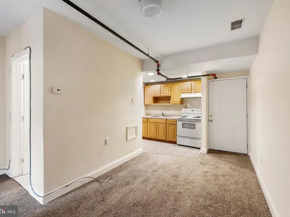 1931 Christian St #22, Philadelphia, PA 19146