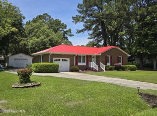 659 Circle Dr, Greenville, NC 27858