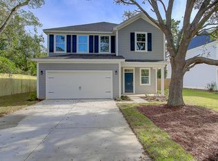 1624 Wellington Dr, Moncks Corner, SC 29461