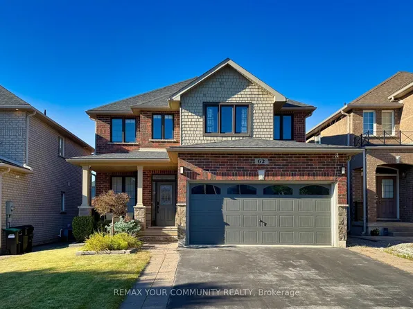62 Jewel House Ln, Barrie, ON L4N 8J7