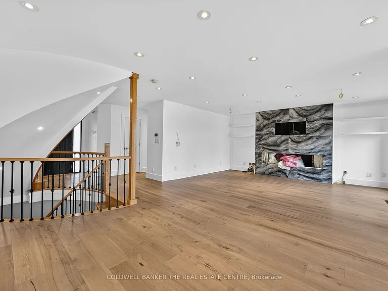 8 Brownlee Dr — Photo 12