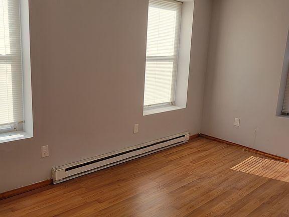 3rd image of 1800 S 21st St #2