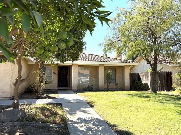 2807 N Norman Dr, Visalia, CA 93292