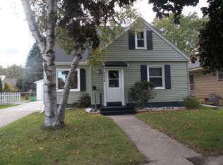7534 33rd Ave, Kenosha, WI 53142