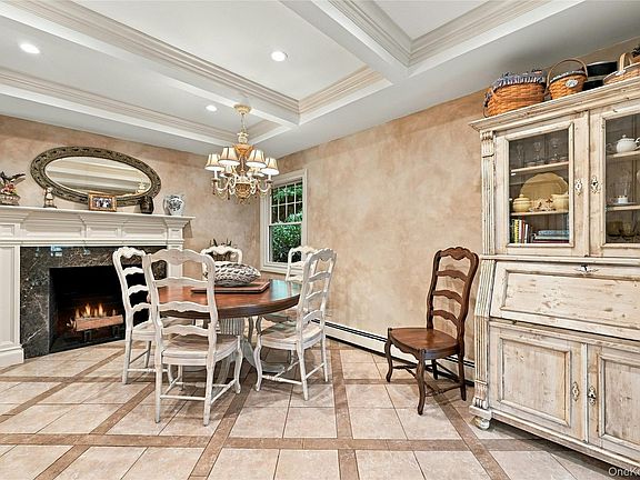 3rd image of 5 Hillsview Road