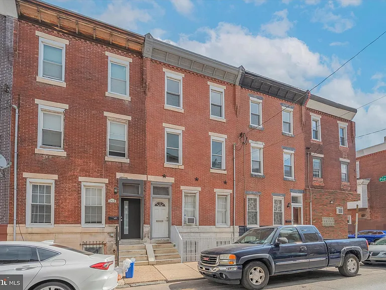 1721 S 18th St #2 — Photo 4