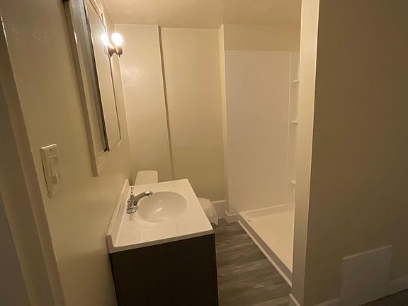 5th image of 467 Kenilworth Ave SE