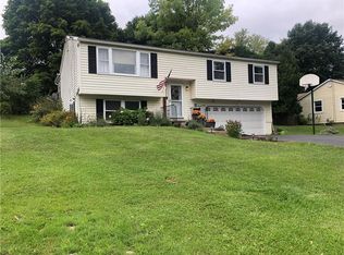 251 Edgett St, Newark, NY 14513