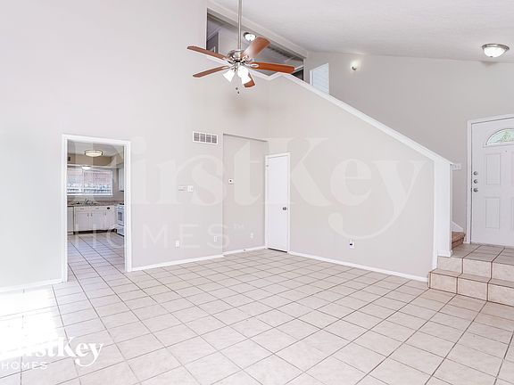 5th image of 2914 Norwich St