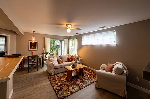 6756 S Ivy St #B1 Photo 1