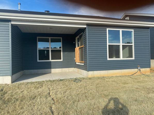 221 Westhaven Circle Dr