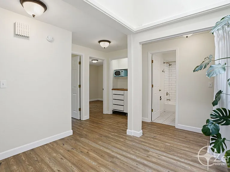 13902 NE Piper Rd #B — Photo 4