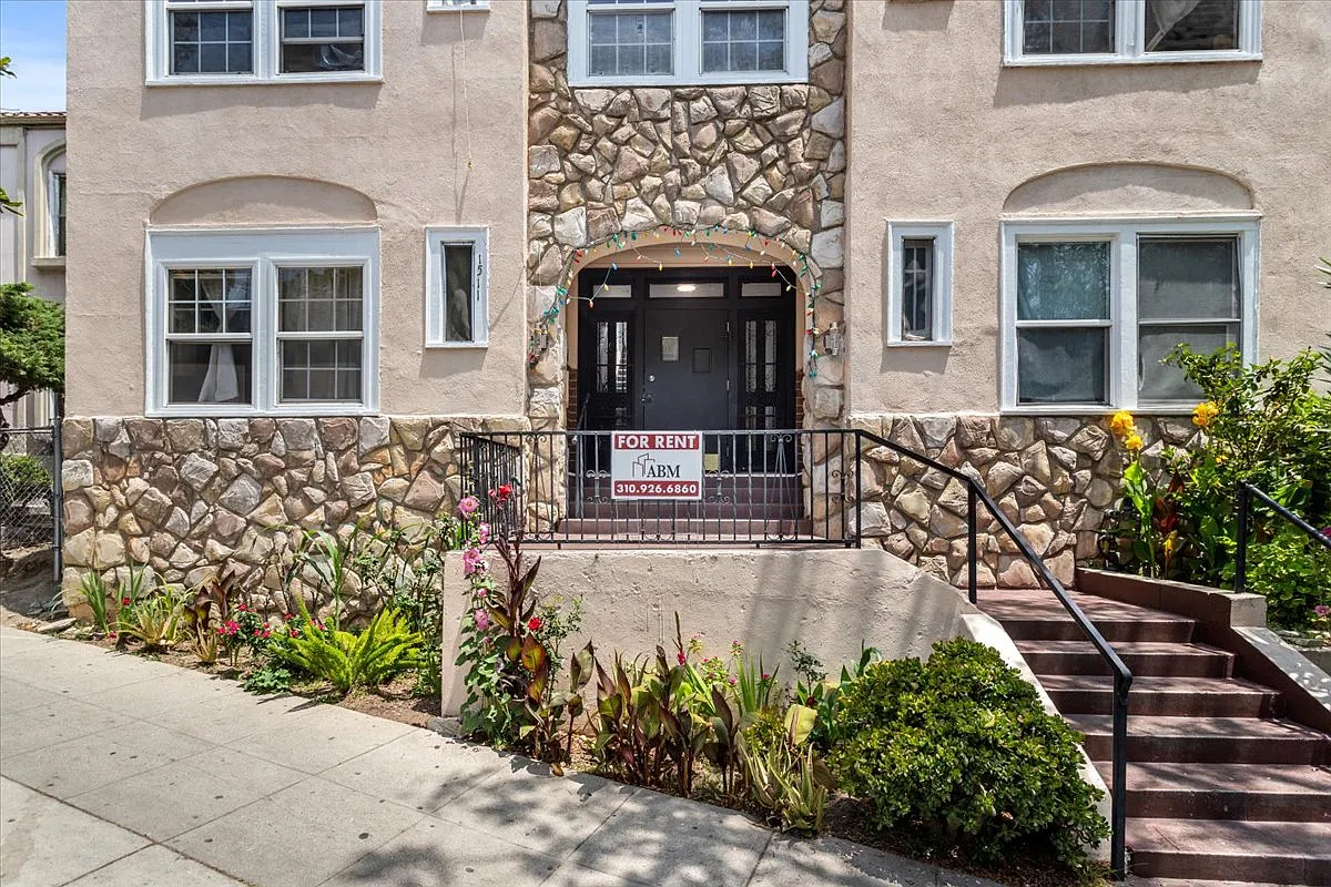 1 bed, 388 sqft, $1,550 — Photo 1