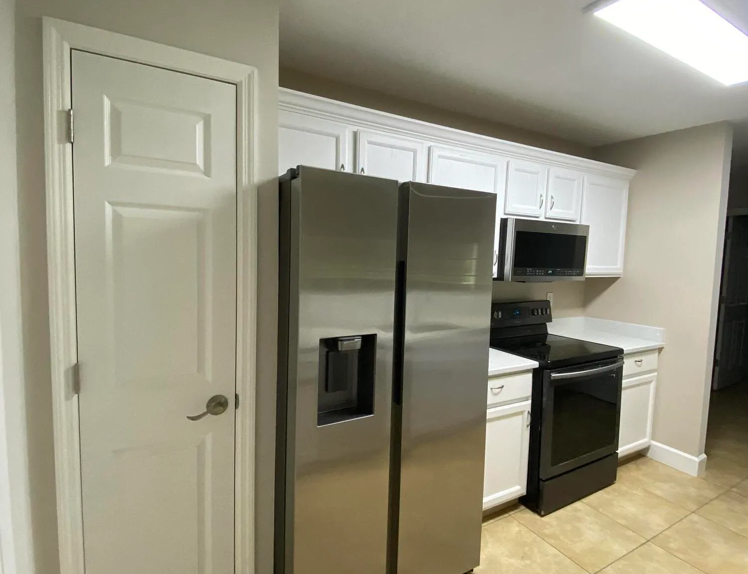 3 bed, 2.0 bath, 1340 sqft, $2,500 — Photo 3