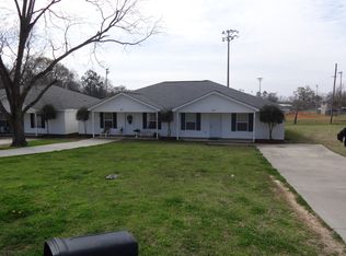 906 Davis Street Ext, Ashford, AL 36312