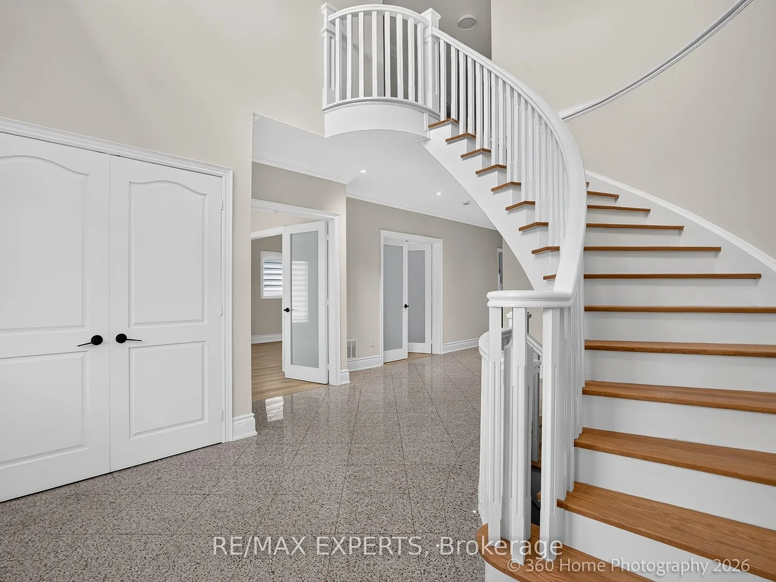 4 bed, $5,200 — Photo 4